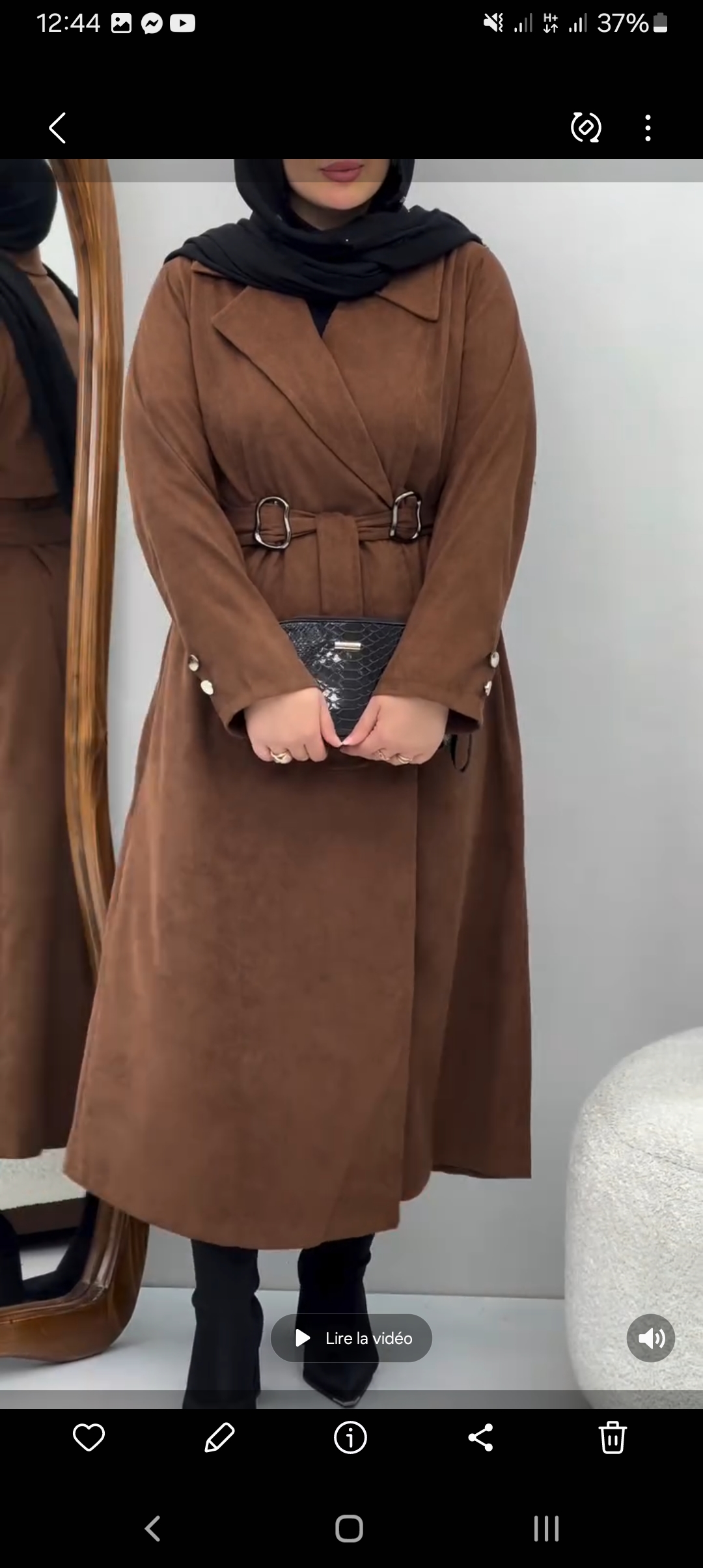 robe-patchamon